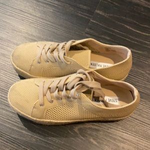 Steve Madden platform shoes